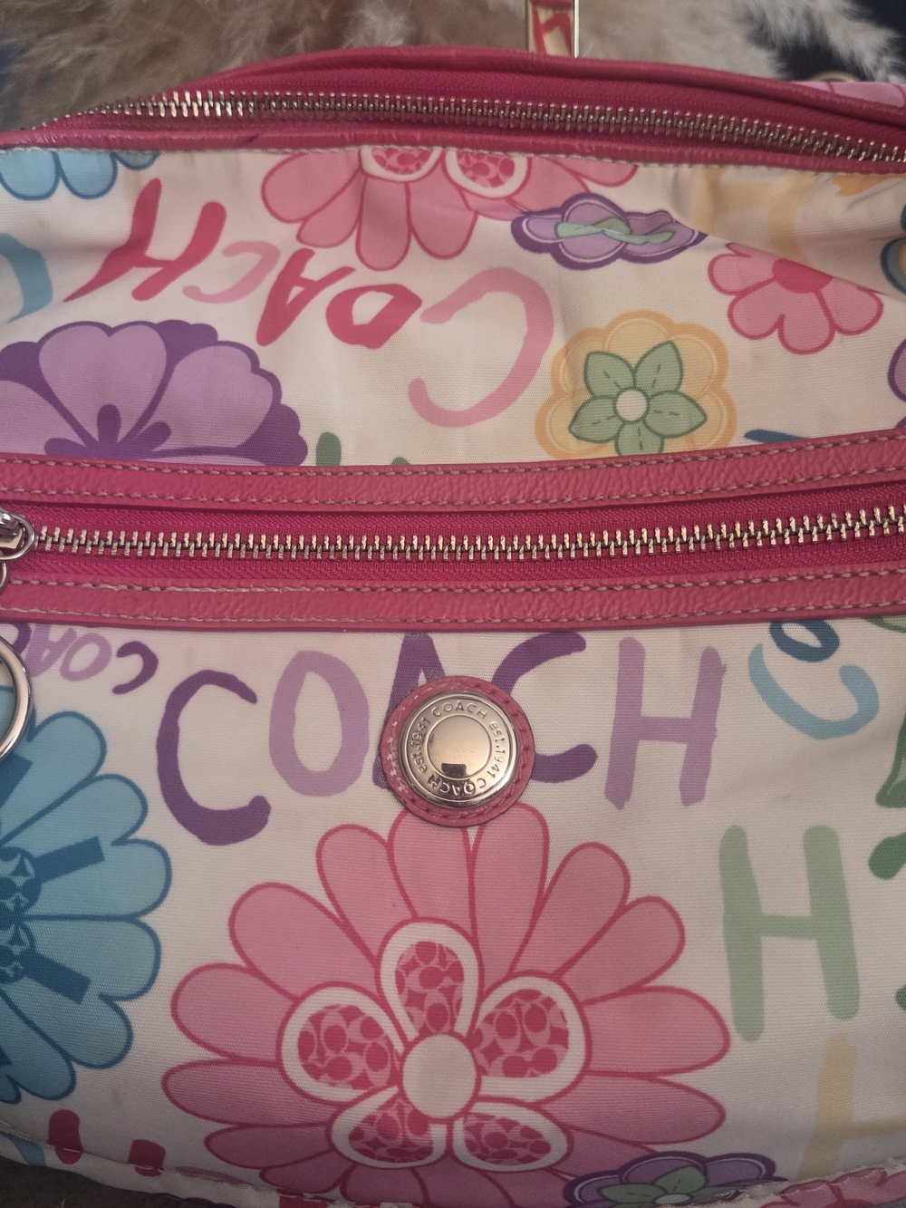 LOW START Coach Poppy Daisy Fingerpaint Graffiti Large Hobo Bag F14883 Pink Y2K - Picture 6 of 17